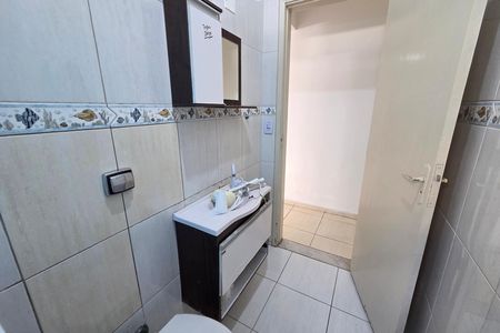 Casa para alugar com 130m², 2 quartos e 2 vagas Casa para alugar com 130m², 2 quartos e 2 vagasBanheiro