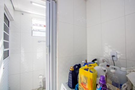 Casa à venda com 100m², 2 quartos e 1 vaga Casa à venda com 100m², 2 quartos e 1 vagaÀrea de serviço/Banheiro de serviço