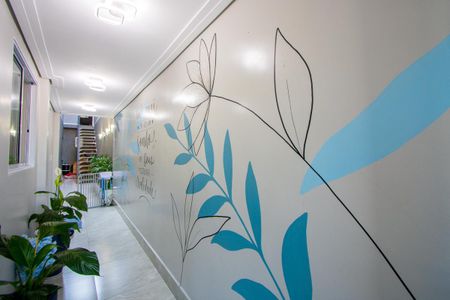 Casa à venda com 100m², 2 quartos e 1 vaga Casa à venda com 100m², 2 quartos e 1 vagaCorredor externo