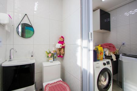 Casa à venda com 100m², 2 quartos e 1 vaga Casa à venda com 100m², 2 quartos e 1 vagaÀrea de serviço/Banheiro de serviço