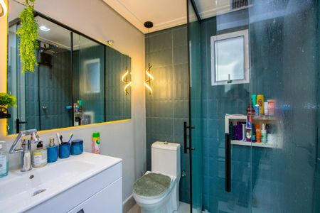 Casa à venda com 100m², 2 quartos e 1 vaga Casa à venda com 100m², 2 quartos e 1 vagaBanheiro social