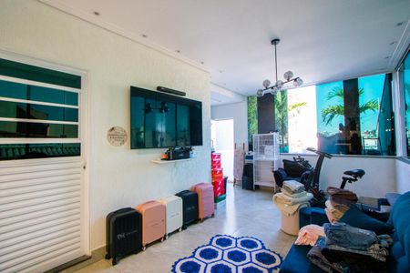 Casa à venda com 100m², 2 quartos e 1 vaga Casa à venda com 100m², 2 quartos e 1 vagaEspaço gourmet