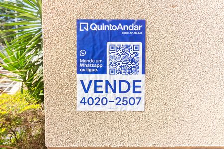 Apartamento à venda com 47m², 2 quartos e 1 vaga Apartamento à venda com 47m², 2 quartos e 1 vagaCode
