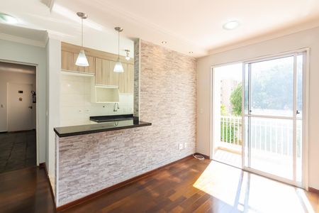 Sala  de apartamento à venda com 2 quartos, 47m² em Santa Maria, Osasco