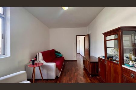 Apartamento à venda com 3 quartos, 115m² em Santo Antônio, Belo Horizonte