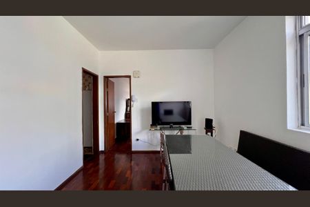 Apartamento à venda com 3 quartos, 115m² em Santo Antônio, Belo Horizonte