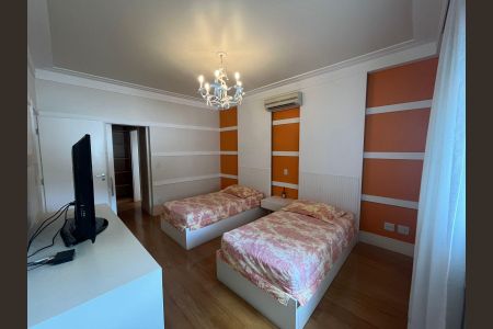 Casa de condomínio à venda com 1465m², 8 quartos e 17 vagas