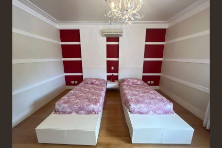 Casa de condomínio à venda com 1465m², 8 quartos e 17 vagas