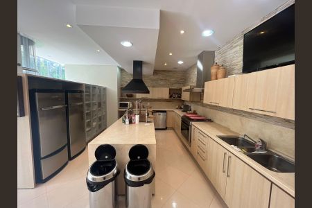 Casa de condomínio à venda com 1465m², 8 quartos e 17 vagas