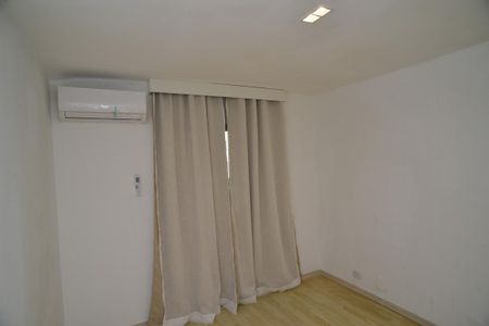 Apartamento para alugar com 140m², 3 quartos e 2 vagas