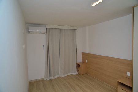 Apartamento para alugar com 140m², 3 quartos e 2 vagas