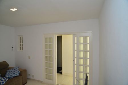Apartamento para alugar com 140m², 3 quartos e 2 vagas