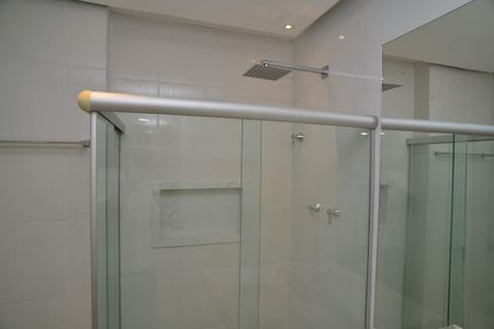 Apartamento para alugar com 140m², 3 quartos e 2 vagas