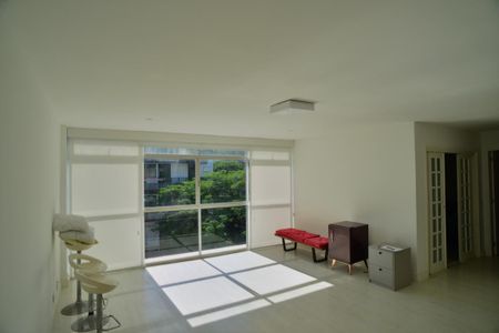 Apartamento para alugar com 140m², 3 quartos e 2 vagas