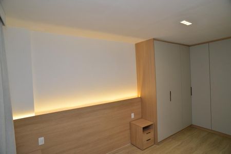 Apartamento para alugar com 140m², 3 quartos e 2 vagas
