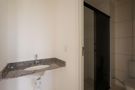 Apartamento para alugar com 37m², 2 quartos e sem vagaBanheiro