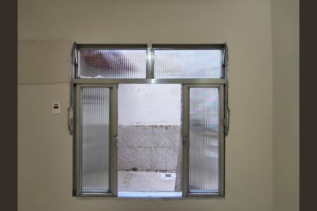 Casa à venda com 55m², 1 quarto e sem vaga