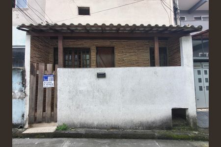 Casa à venda com 55m², 1 quarto e sem vaga