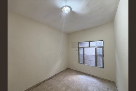 Casa à venda com 55m², 1 quarto e sem vaga