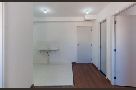 Sala de apartamento para alugar com 2 quartos, 36m² em Quinta da Paineira, São Paulo