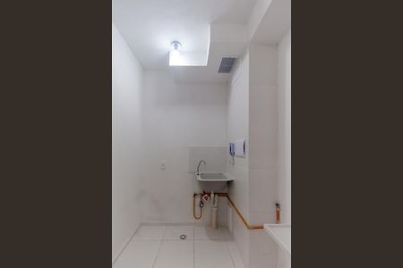 Área de Serviço de apartamento para alugar com 2 quartos, 36m² em Quinta da Paineira, São Paulo