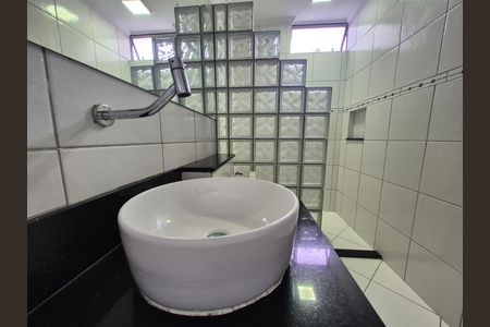 Banheiro  Suíte de kitnet/studio à venda com 1 quarto, 42m² em Vila Tramontano, São Paulo
