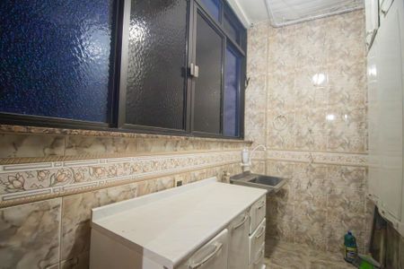 Apartamento para alugar com 370m², 3 quartos e 1 vaga Apartamento para alugar com 370m², 3 quartos e 1 vagaCozinha e Área de Serviço