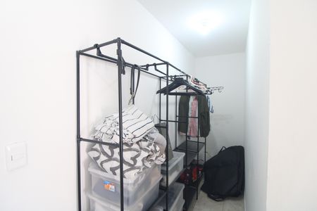 Casa à venda com 150m², 2 quartos e 1 vagaCloset