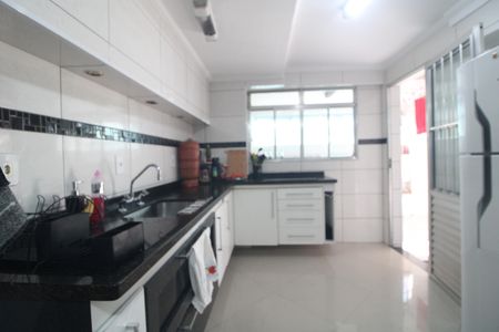 Casa à venda com 150m², 2 quartos e 1 vagaCozinha