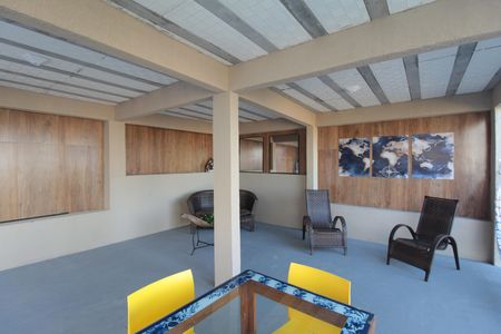 Área Externa de casa à venda com 3 quartos, 360m² em Céu Anil (justinópolis), Belo Horizonte