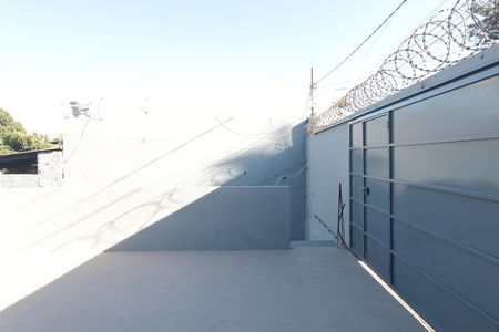 Área Externa de casa à venda com 3 quartos, 360m² em Céu Anil (justinópolis), Belo Horizonte