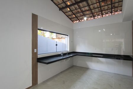 Cozinha de casa à venda com 3 quartos, 360m² em Céu Anil (justinópolis), Belo Horizonte