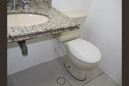 Apartamento para alugar com 79m², 3 quartos e 1 vagaBanheiro