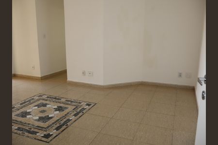 Apartamento para alugar com 79m², 3 quartos e 1 vagaSala