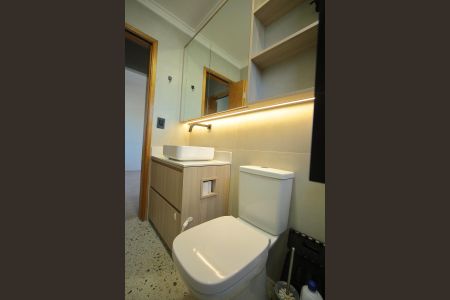 Apartamento à venda com 54m², 2 quartos e 1 vagaBanheiro 