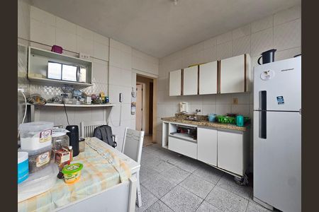 Apartamento para alugar com 144m², 4 quartos e 1 vaga Apartamento para alugar com 144m², 4 quartos e 1 vagaCozinha