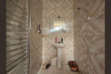 Apartamento para alugar com 144m², 4 quartos e 1 vaga Apartamento para alugar com 144m², 4 quartos e 1 vagaBanheiro