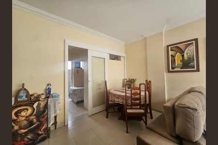 Apartamento para alugar com 144m², 4 quartos e 1 vaga Apartamento para alugar com 144m², 4 quartos e 1 vagasala