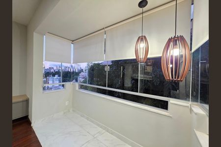 Apartamento à venda com 95m², 3 quartos e 2 vagas Apartamento à venda com 95m², 3 quartos e 2 vagasVaranda da Sala
