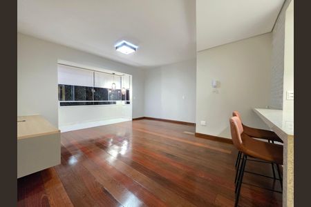 Apartamento à venda com 95m², 3 quartos e 2 vagas Apartamento à venda com 95m², 3 quartos e 2 vagasSala