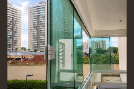 Apartamento para alugar com 101m², 2 quartos e 1 vaga Apartamento para alugar com 101m², 2 quartos e 1 vagaVaranda