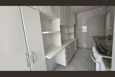 Cozinha de apartamento à venda com 2 quartos, 56m² em Vila Progresso, Campinas