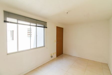 Sala de apartamento para alugar com 2 quartos, 42m² em Igará, Canoas