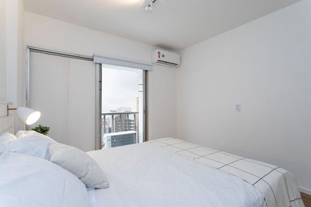 Studio à venda com 32m², 1 quarto e sem vaga Studio à venda com 32m², 1 quarto e sem vagaFoto 08