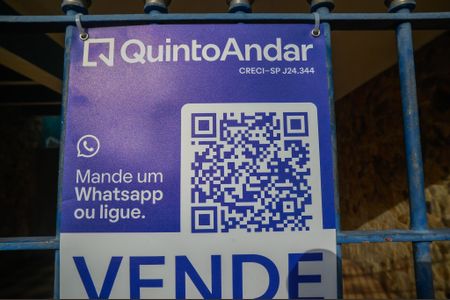 Casa à venda com 160m², 2 quartos e 2 vagas Casa à venda com 160m², 2 quartos e 2 vagasPlaca