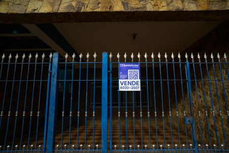 Casa à venda com 160m², 2 quartos e 2 vagas Casa à venda com 160m², 2 quartos e 2 vagasPlaca