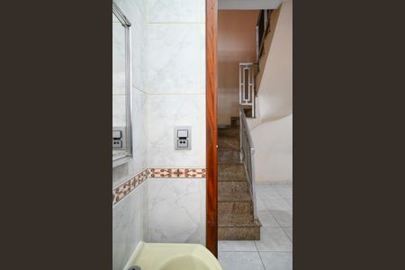 Lavabo de casa à venda com 2 quartos, 160m² em Jardim Seckler, São Paulo