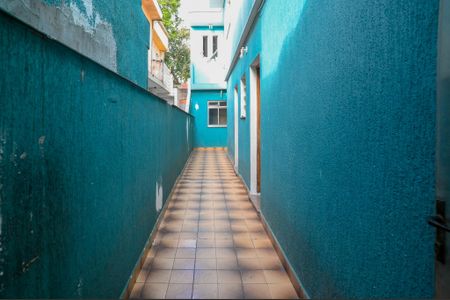 Casa à venda com 160m², 2 quartos e 2 vagas Casa à venda com 160m², 2 quartos e 2 vagasQuintal