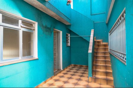 Casa à venda com 160m², 2 quartos e 2 vagas Casa à venda com 160m², 2 quartos e 2 vagasQuintal