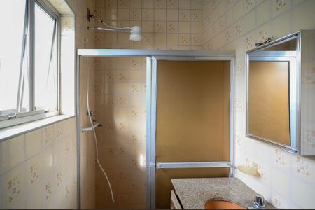 Casa à venda com 160m², 2 quartos e 2 vagas Casa à venda com 160m², 2 quartos e 2 vagasBanheiro Quarto 1 - Suite